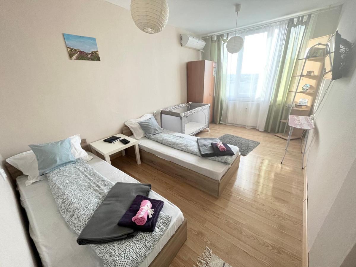 Airport Apartment 소피아 외부 사진